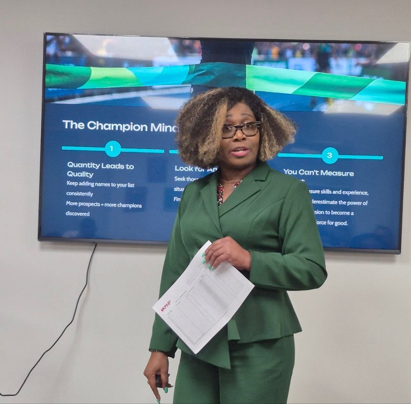 Winsome Bailey training the team